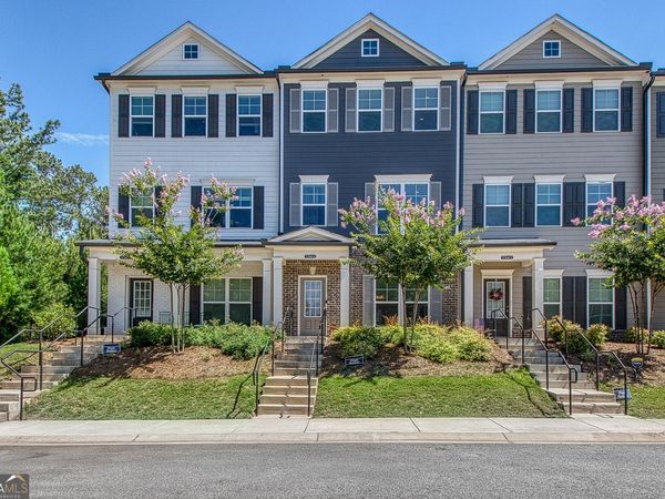 12 Silver Lane, Newnan, GA 30265