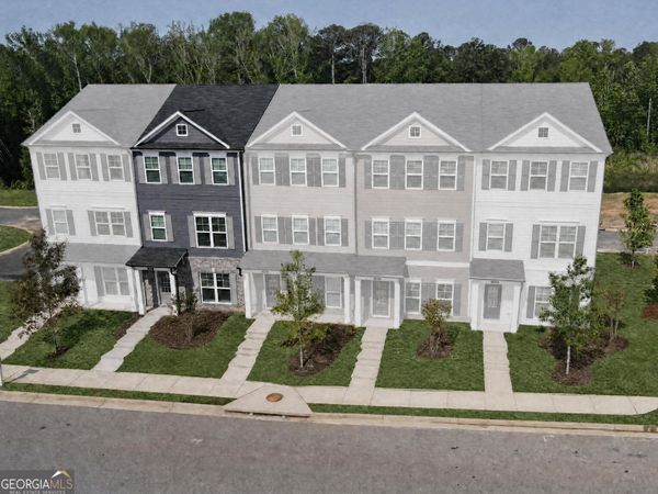 12 Silver Lane, Newnan, GA 30265