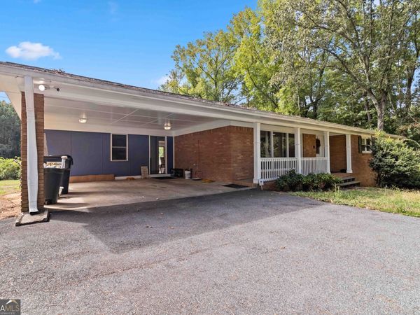 1646 Highway 92 N, Fayetteville, GA 30214