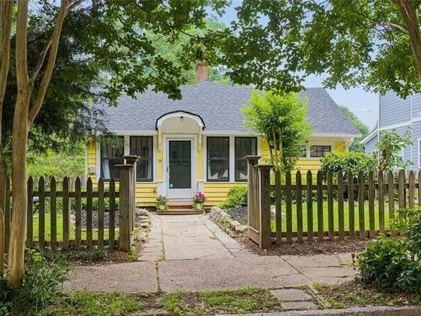 15 Branham Street NE, Atlanta, GA 30317