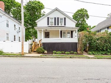 232 Park St, New Bedford, MA 02740
