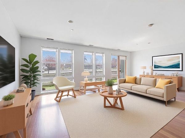 10 Ocean Ave, Unit 105, Revere, MA 02151