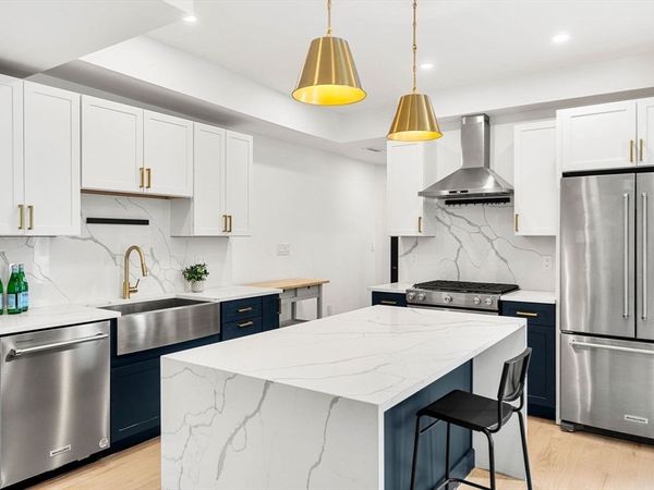 326 Main Street, Unit 6, Medford, MA 02155