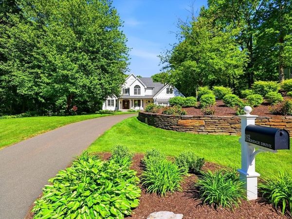 102 Oakridge Drive, Belchertown, MA 01007