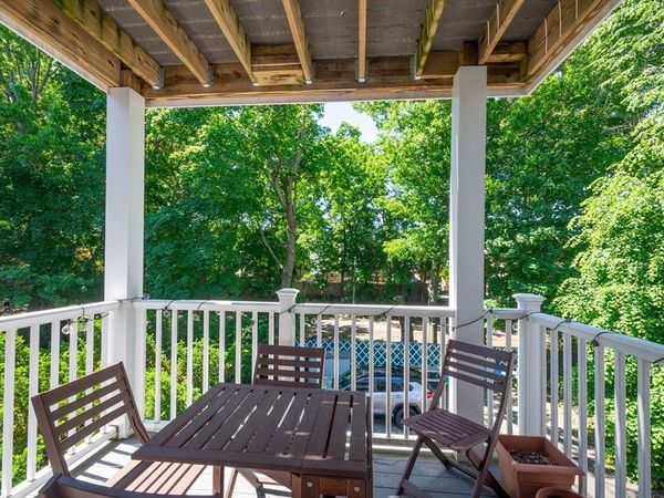 90 Morrison Ave, Unit 2, Somerville, MA 02144