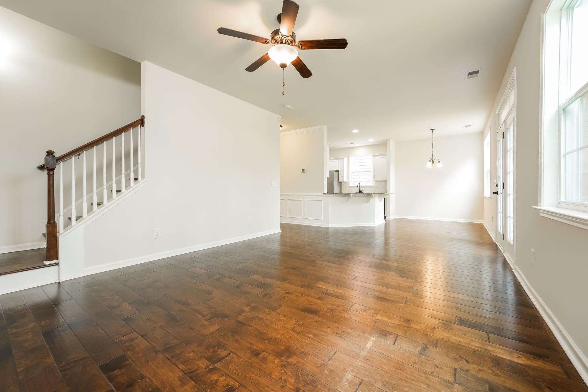 319 Whispering Breeze Lane Photo 20