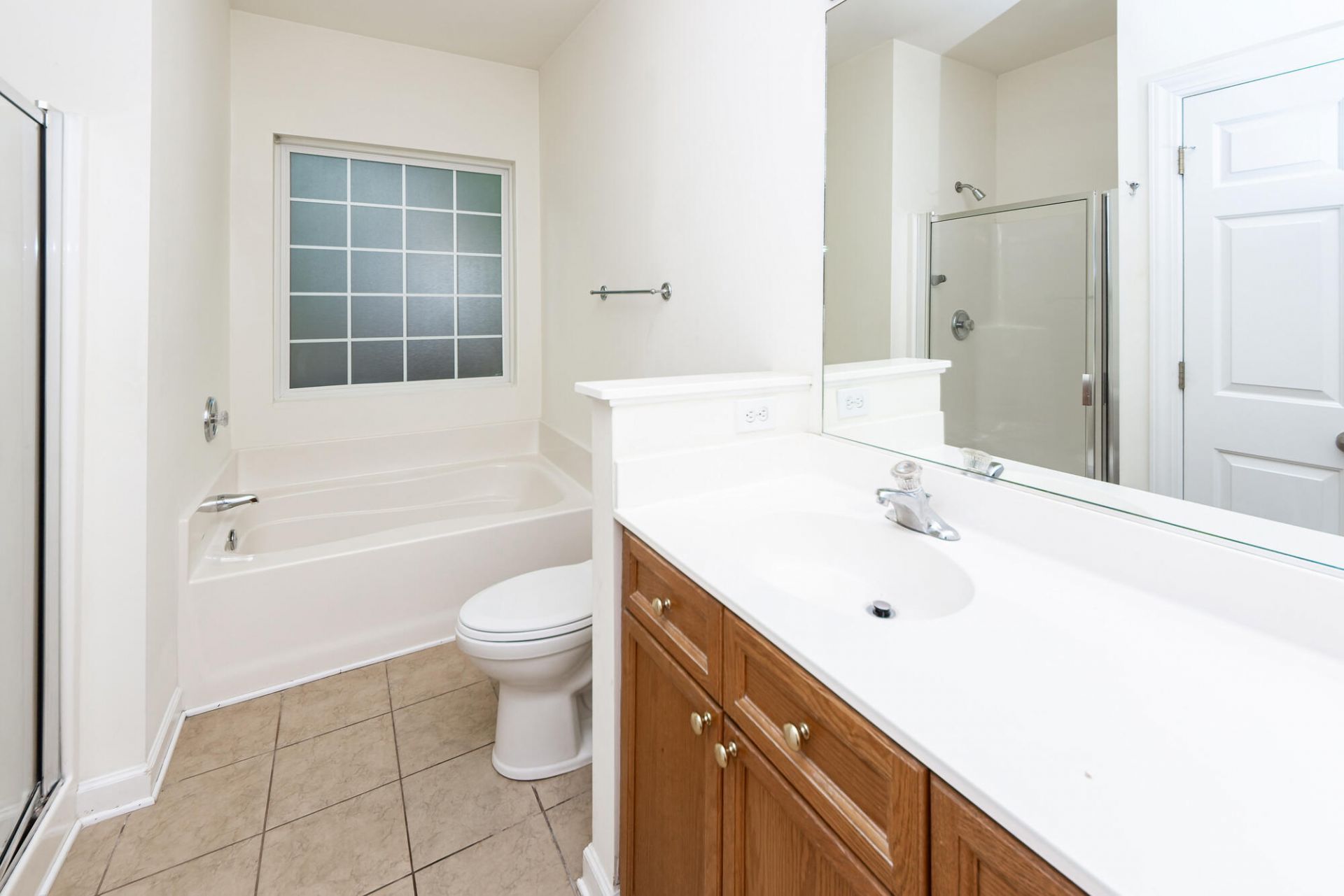 301 Pickering Lane Photo 29