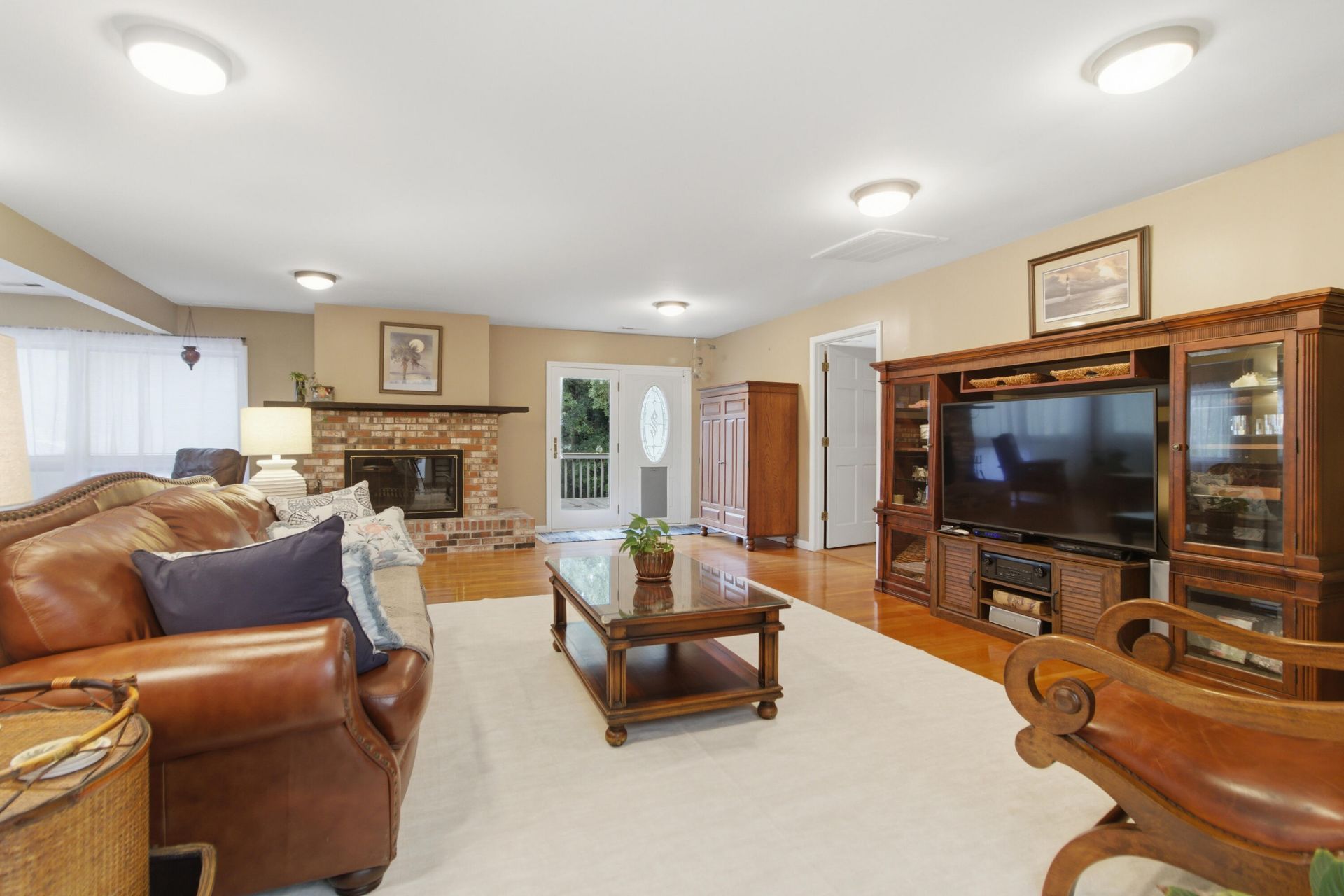 27 41st Avenue Photo 27