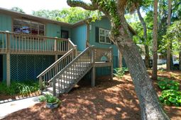 27 41st Avenue photo 4