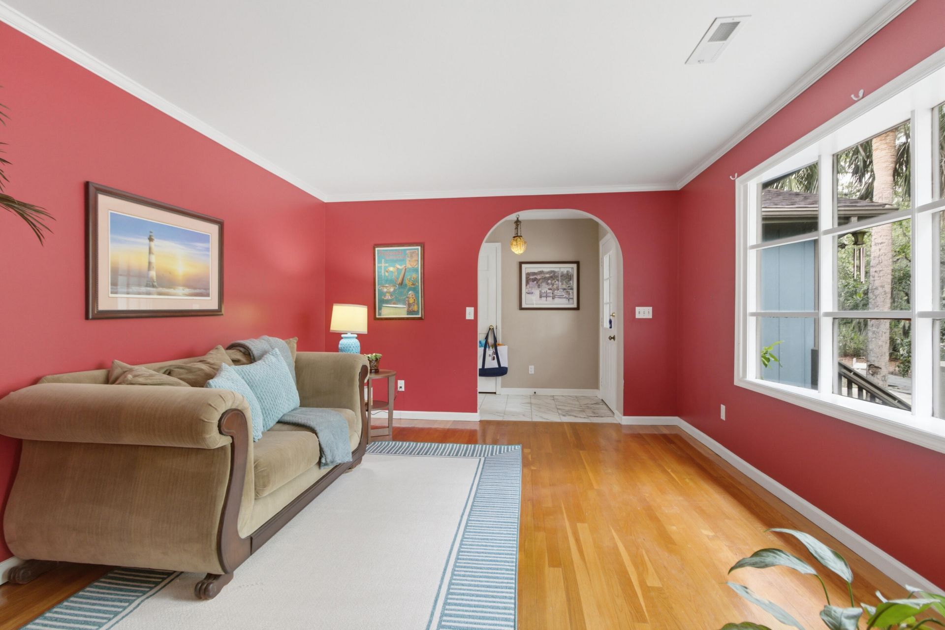 27 41st Avenue Photo 9