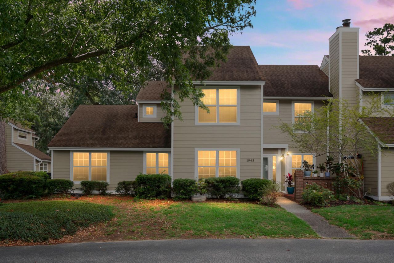 1044 Planters Place Photo 28