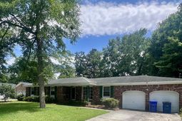 2485 Birkenhead Drive photo 4