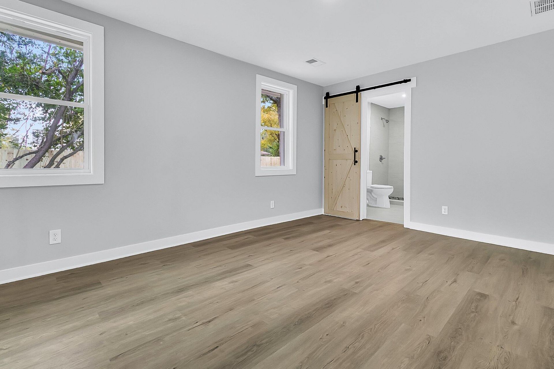 407 Annette Drive Photo 12