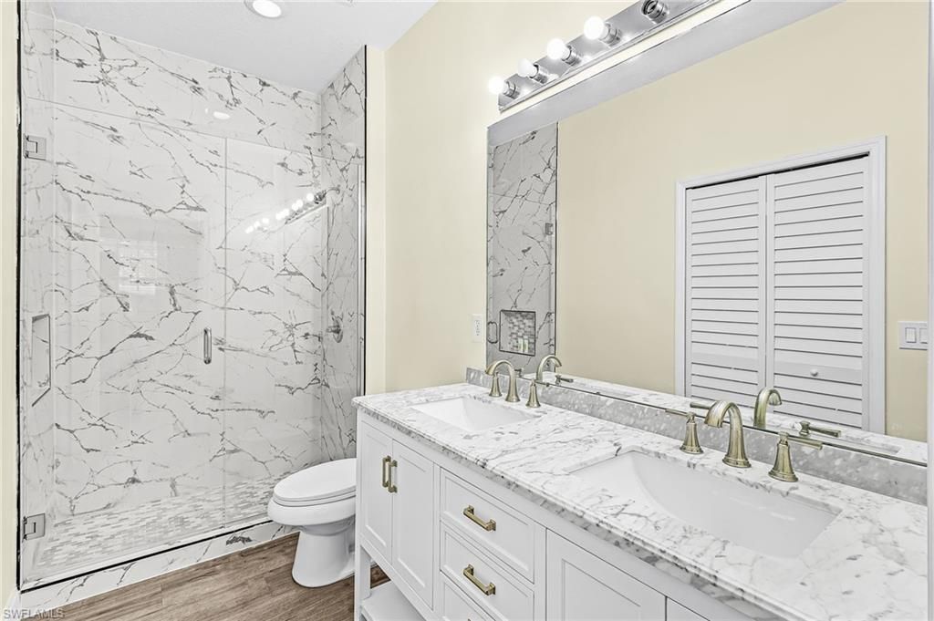 7542 Bristol Cir, Naples, FL 34120 Photo