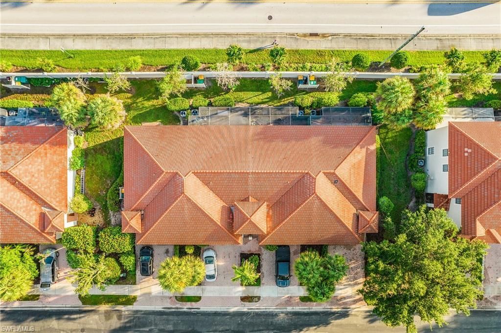 7542 Bristol Cir, Naples, FL 34120 Photo