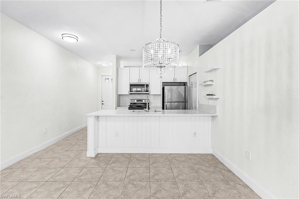 7542 Bristol Cir, Naples, FL 34120 Photo