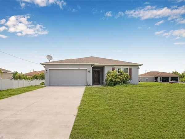 419 Palmyra AVE , LEHIGH ACRES, FL 33974