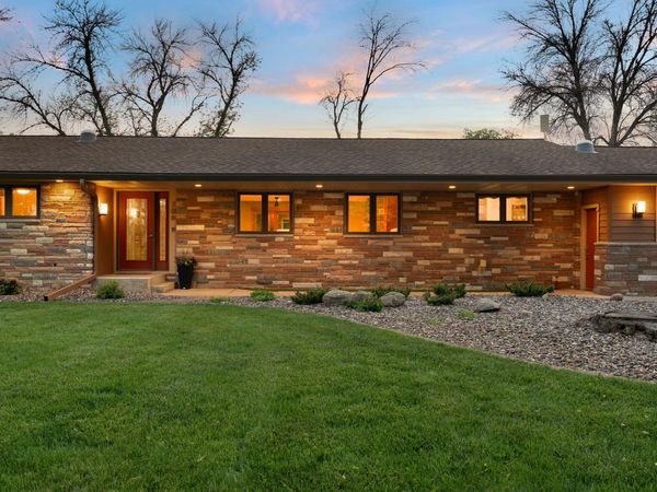 706 23rd Street SW, Austin, MN 55912