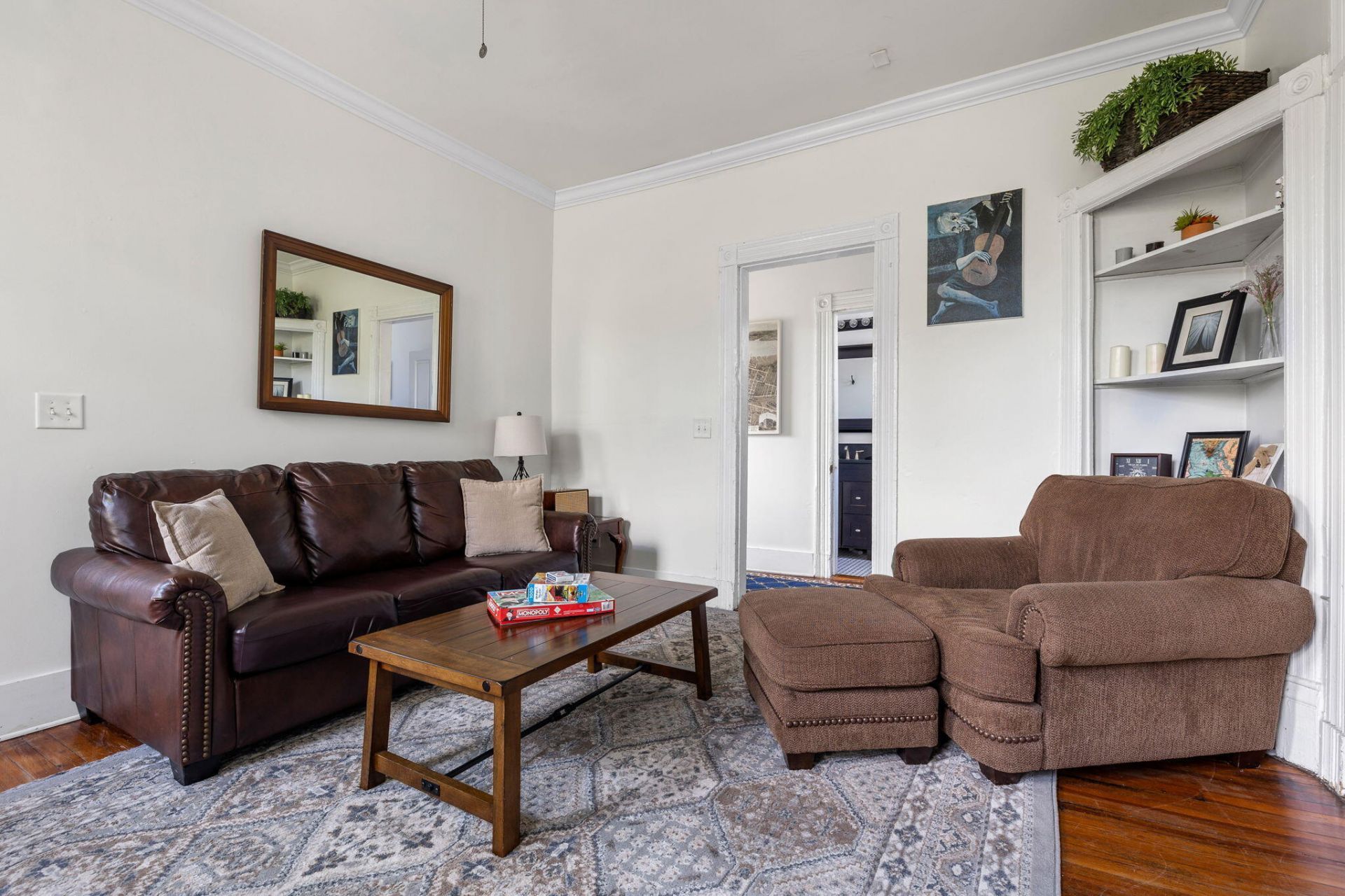 695 King Street  Photo 31