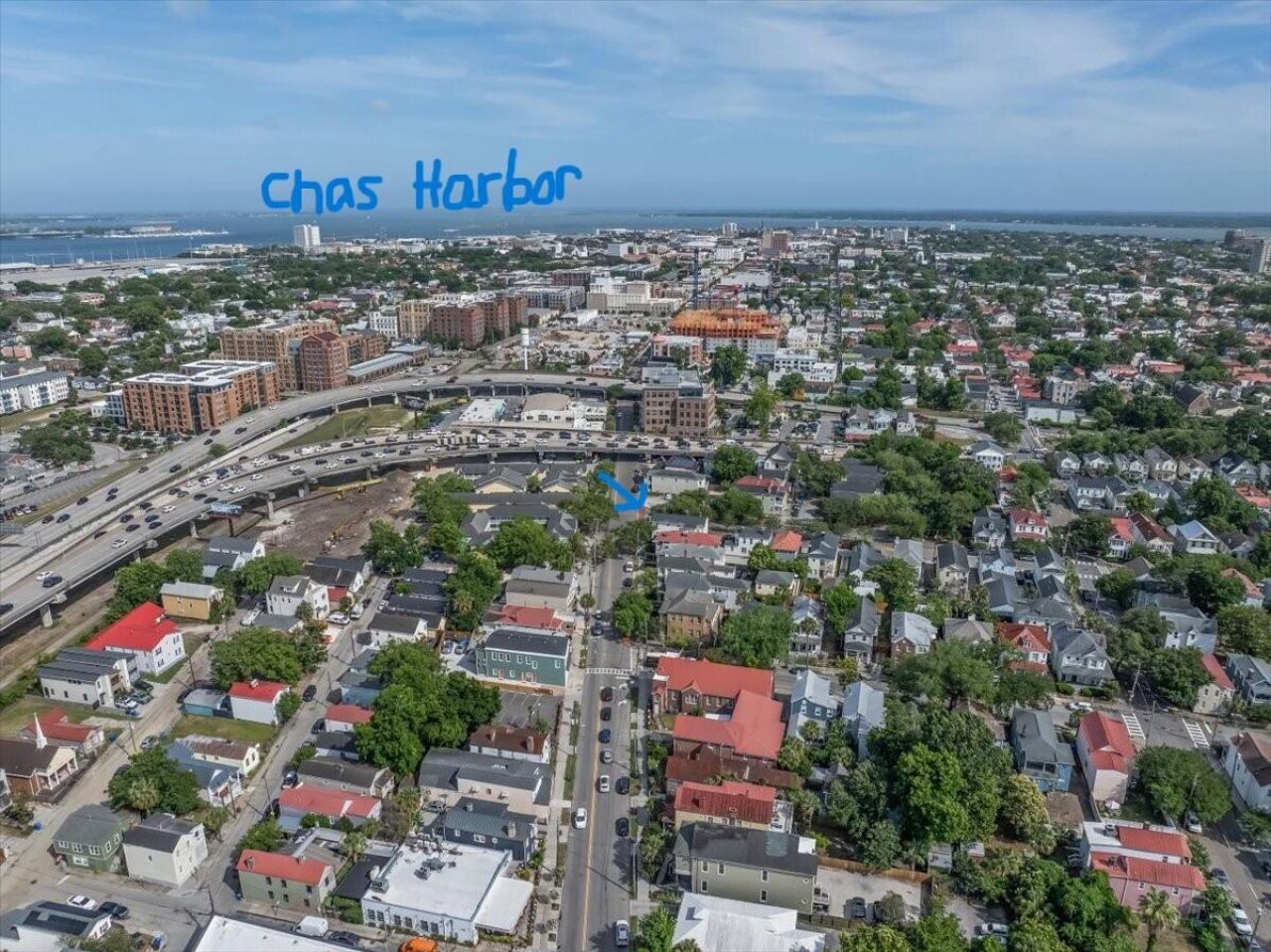 695 King Street  Photo 7