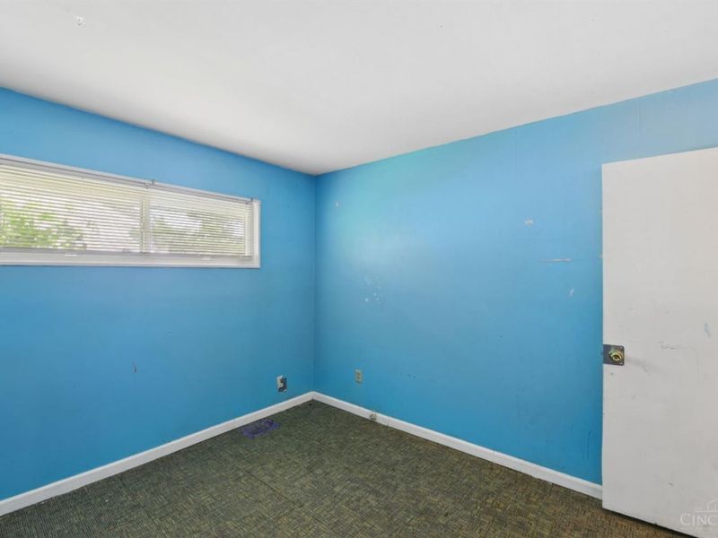 8791 Grenada Drive, Springfield Twp., OH 45231 Photo 17