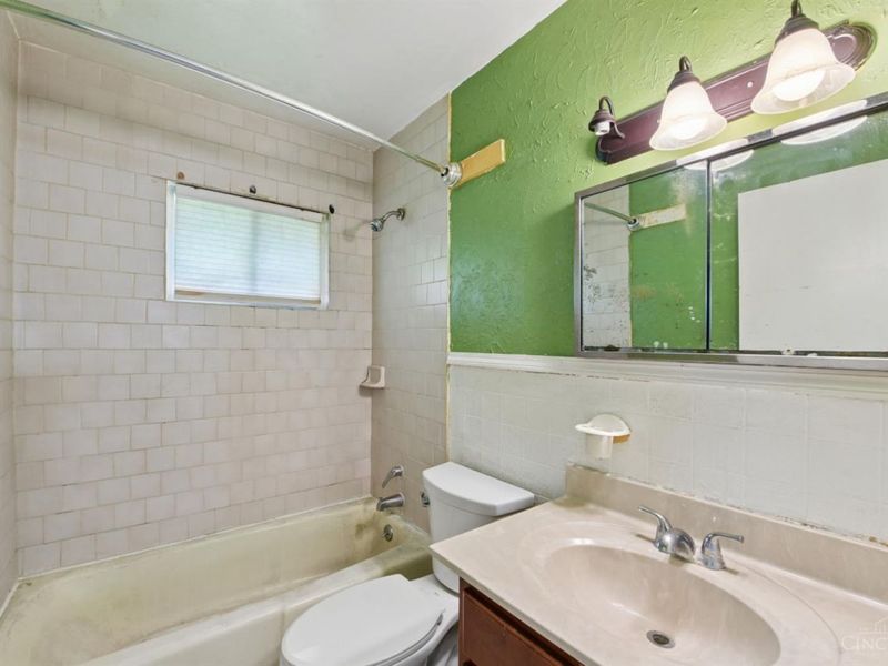 8791 Grenada Drive, Springfield Twp., OH 45231 Photo 19