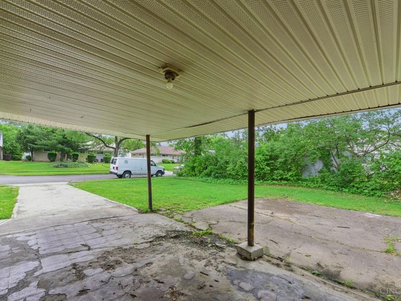 8791 Grenada Drive, Springfield Twp., OH 45231 Photo 21