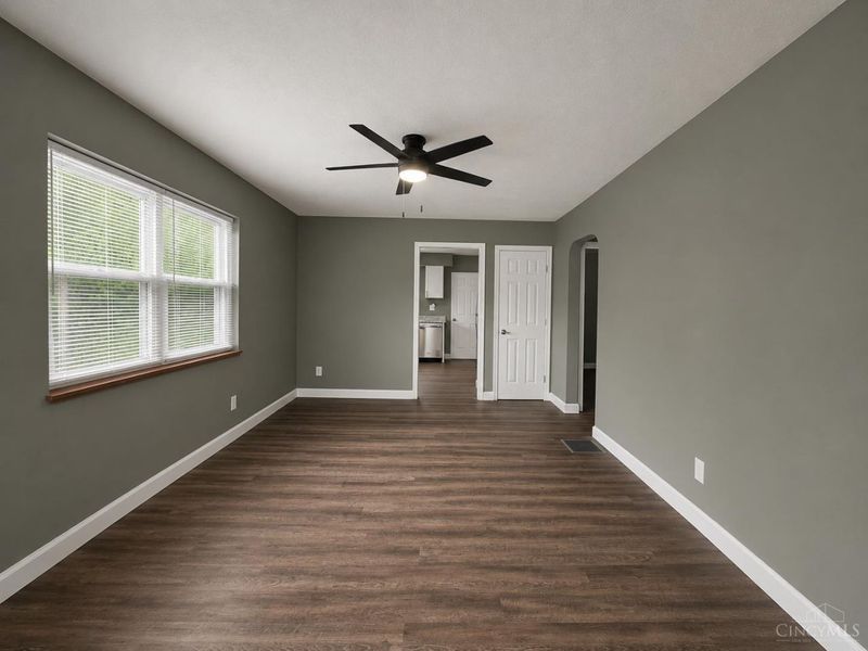1927 Knollridge Lane, North College Hill, OH 45231 Photo 4