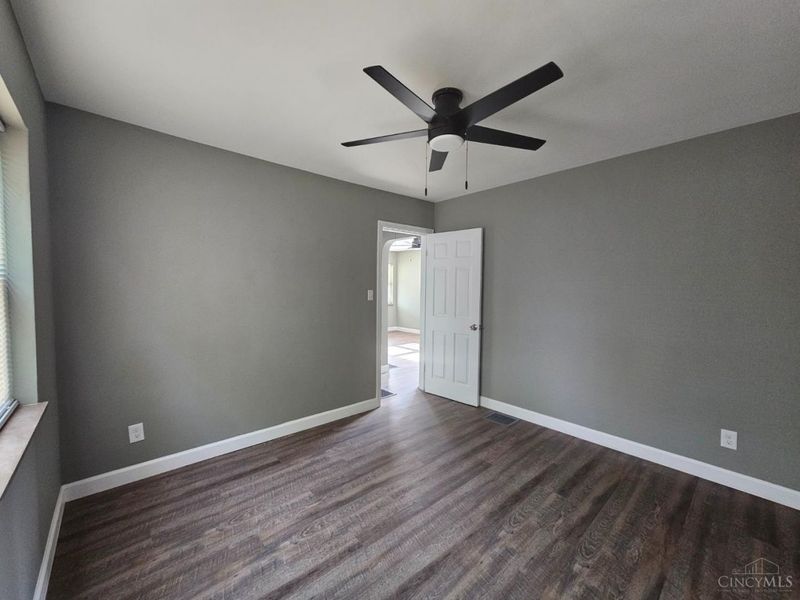 1927 Knollridge Lane, North College Hill, OH 45231 Photo 9