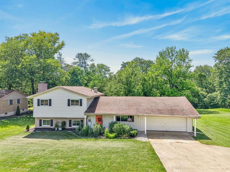 5691 Winton Road, Fairfield, OH 45014 Photo 1