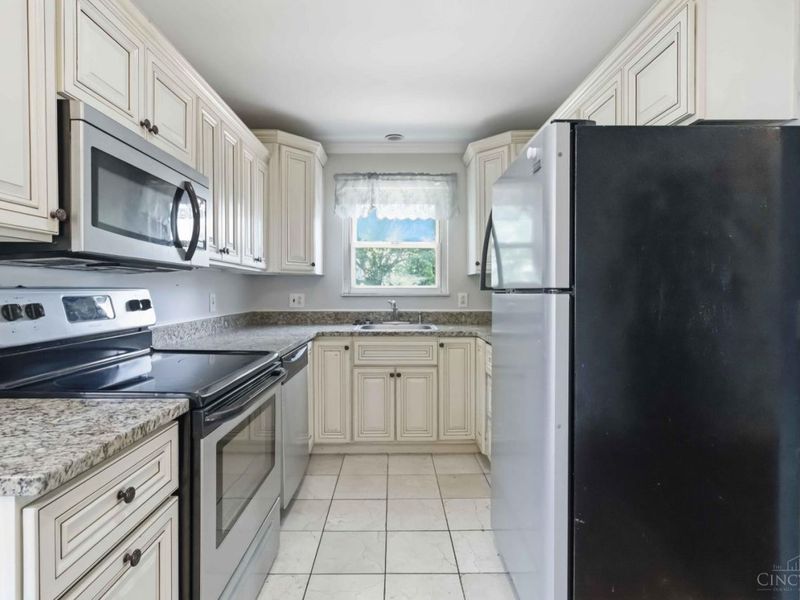 1232 Wayside Place, Cincinnati, OH 45230 Photo 10