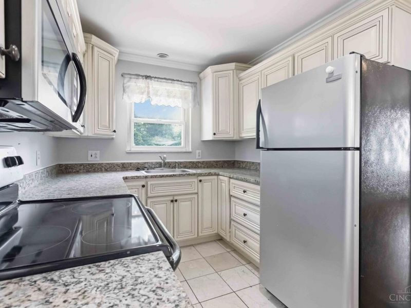 1232 Wayside Place, Cincinnati, OH 45230 Photo 12