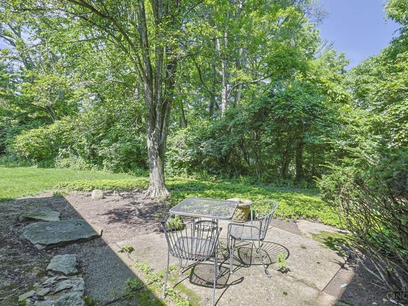 8305 Old Hickory Drive, Indian Hill, OH 45243 Photo 52