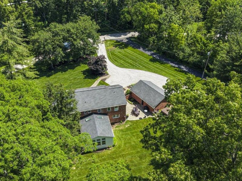 8305 Old Hickory Drive, Indian Hill, OH 45243 Photo 61