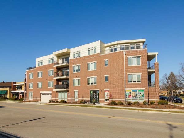 1212 Vine Place , Unit 3F, Park Ridge, IL 60068