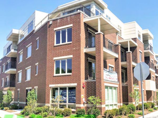 1212 Vine Place , Unit 2C, Park Ridge, IL 60068