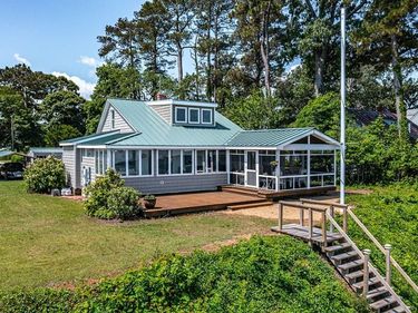 24 ORION AVENUE, DELTAVILLE, VA 23043