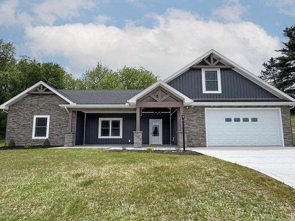 13120 Bear Creek Court, Middlebury, IN 46540