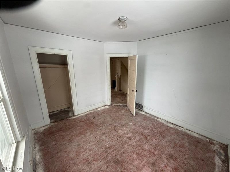 1362 Girard Street , Akron, OH 44301 Photo 12