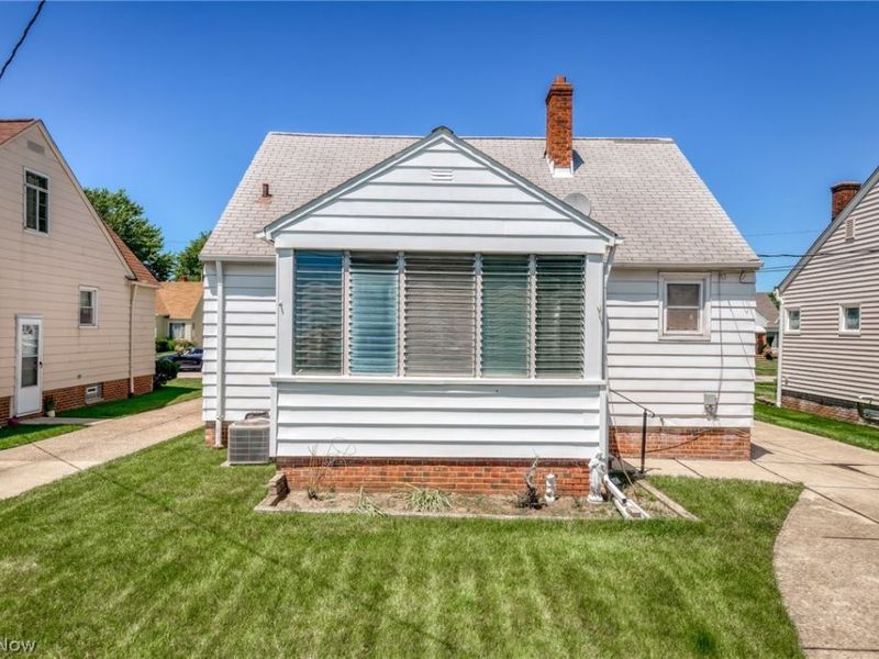 8315 Manorford Drive, Parma, OH 44129 Photo 43