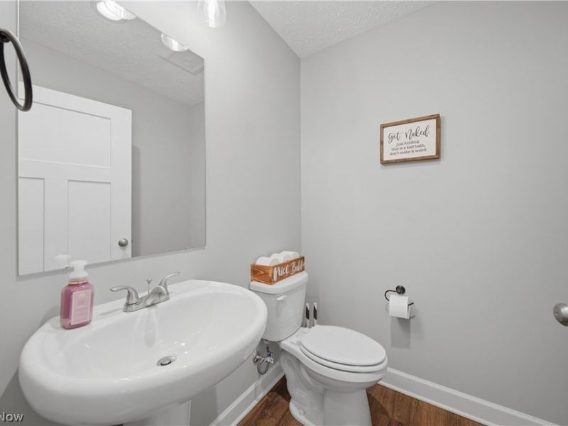 7622 Fredericksburg Road, Fredericksburg, OH 44627 Photo 24