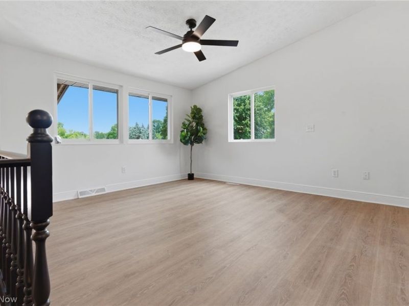 1730 Ledgewood Boulevard NE, Massillon, OH 44646 Photo 8