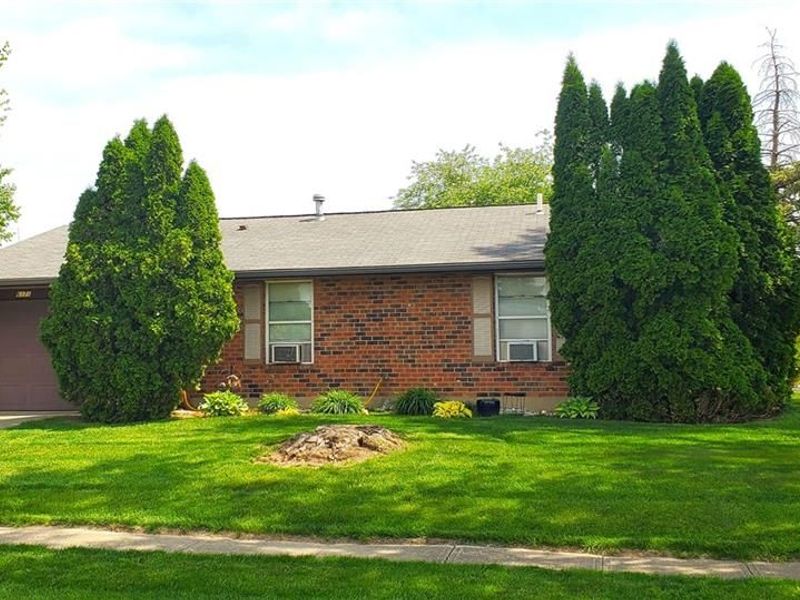 6171 Little Creek Court, Huber Heights, OH 45424 Photo 3