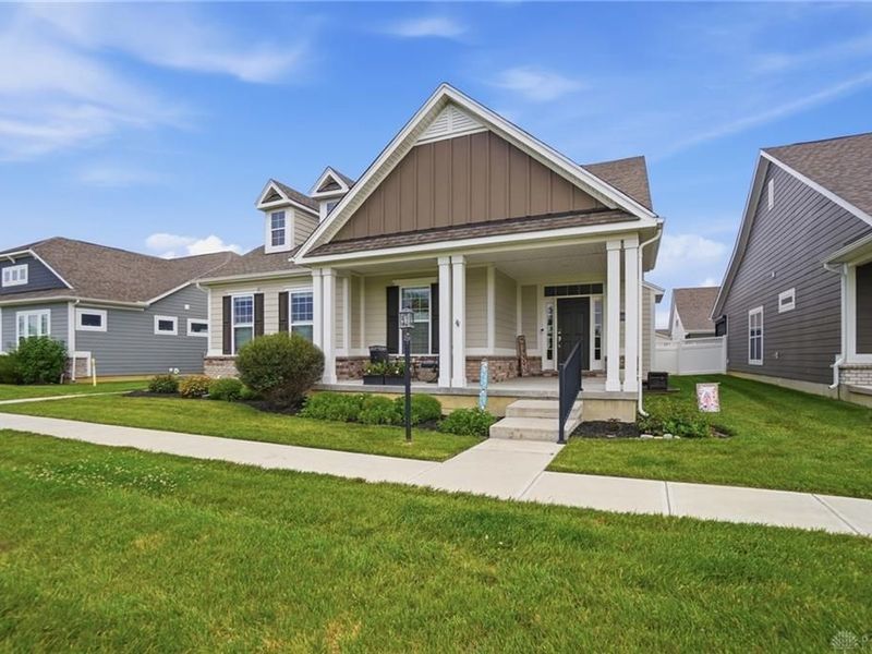 4019 Pepperwell Circle, Sugarcreek Township, OH 45440 Photo 2