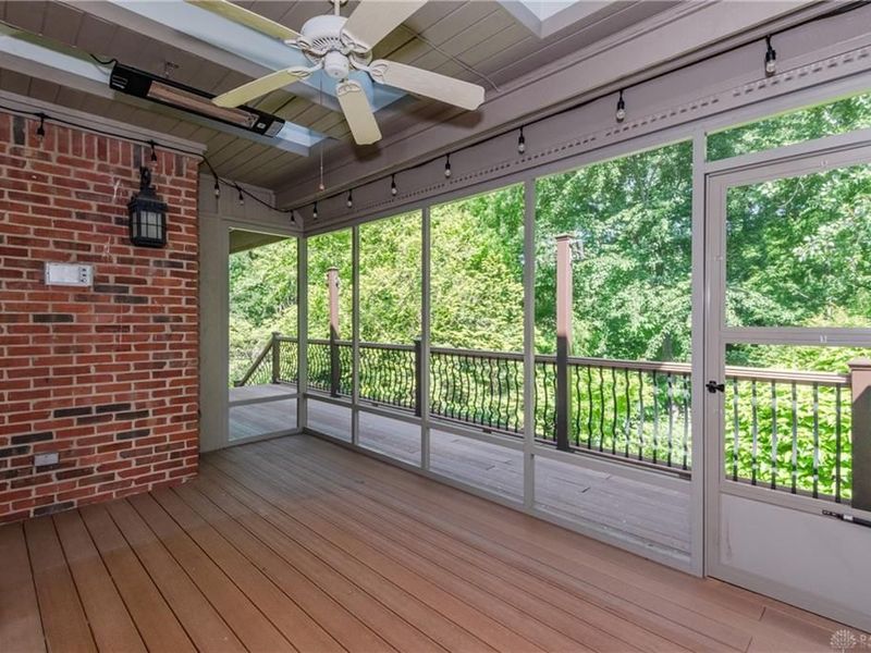 1910 Rustling Oak Court, Washington Township, OH 45459 Photo 17