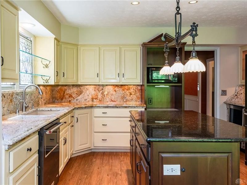 1910 Rustling Oak Court, Washington Township, OH 45459 Photo 19