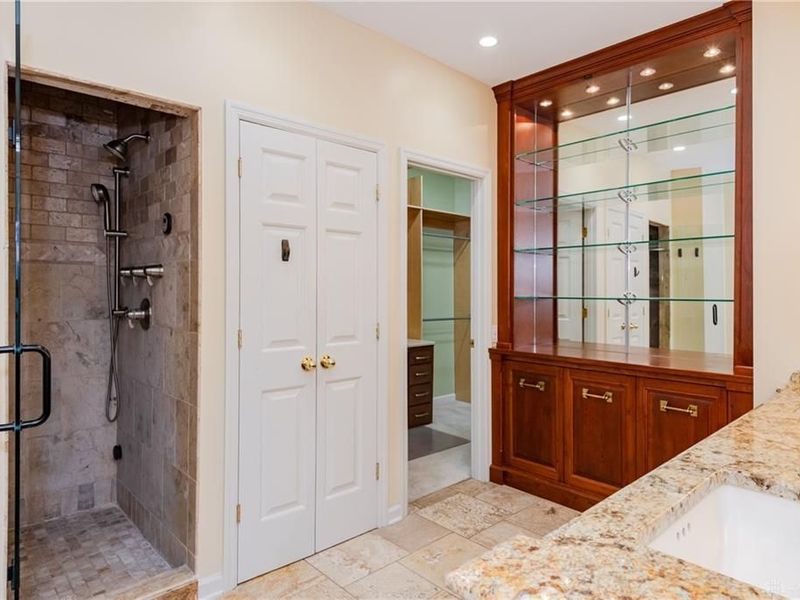 1910 Rustling Oak Court, Washington Township, OH 45459 Photo 34
