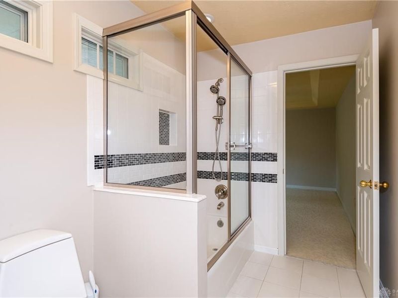 1910 Rustling Oak Court, Washington Township, OH 45459 Photo 46