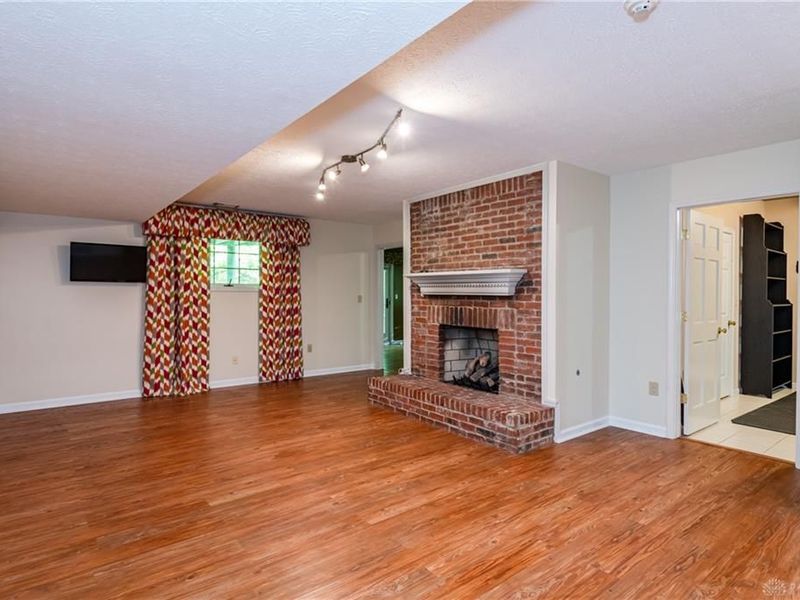 1910 Rustling Oak Court, Washington Township, OH 45459 Photo 47