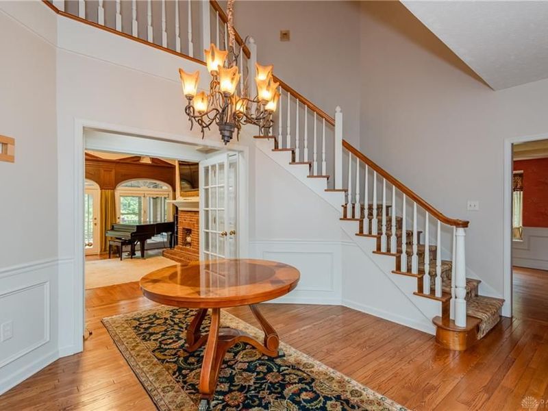 1910 Rustling Oak Court, Washington Township, OH 45459 Photo 6